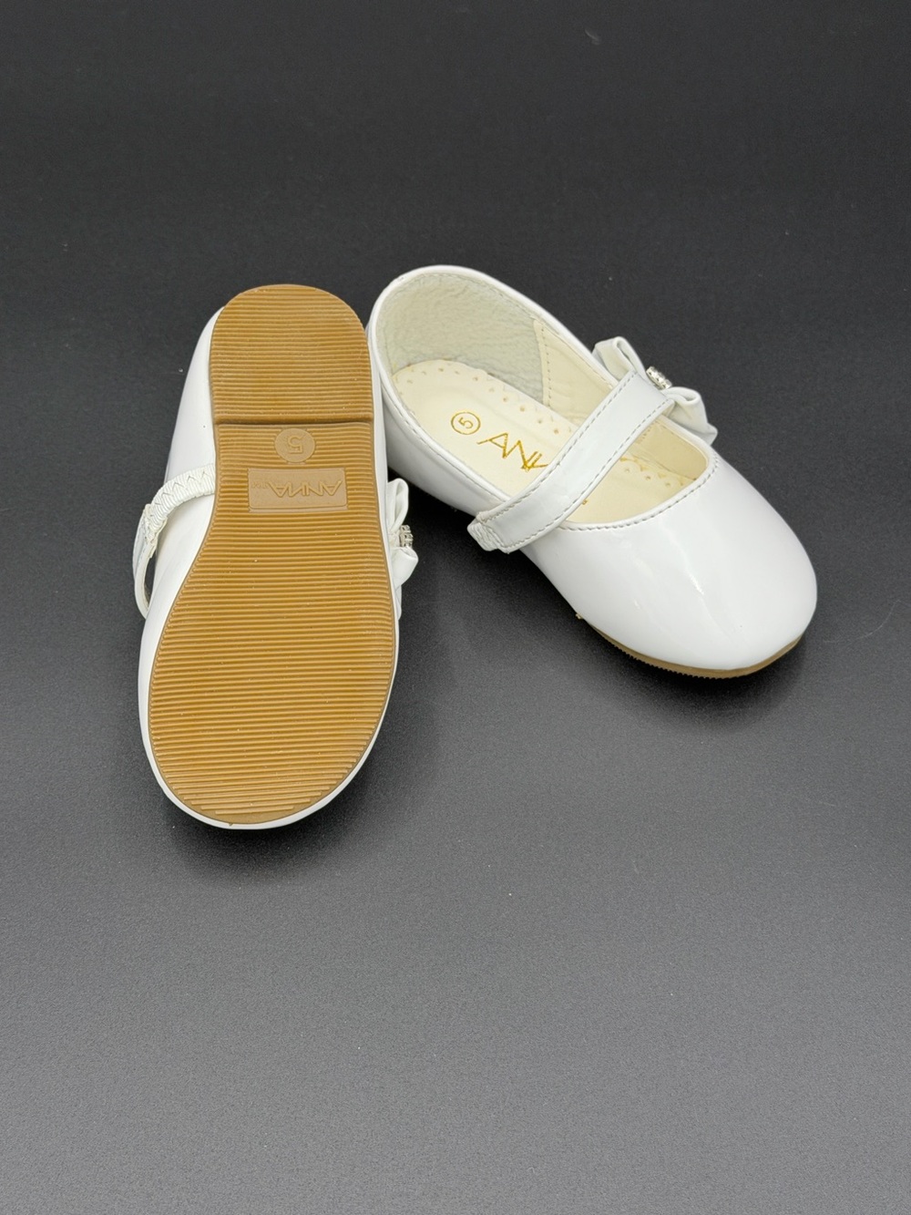 ANNA Patent Bow Mary Jane Dress Shoes | White | Toddler/Baby Girls Size 5 - Picture 8 of 8